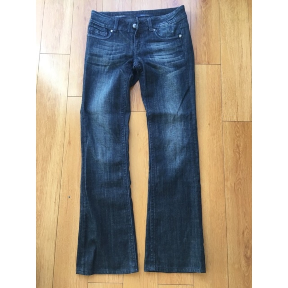 Vigoss Studio “The Hampton” Boot Cut Jeans 27